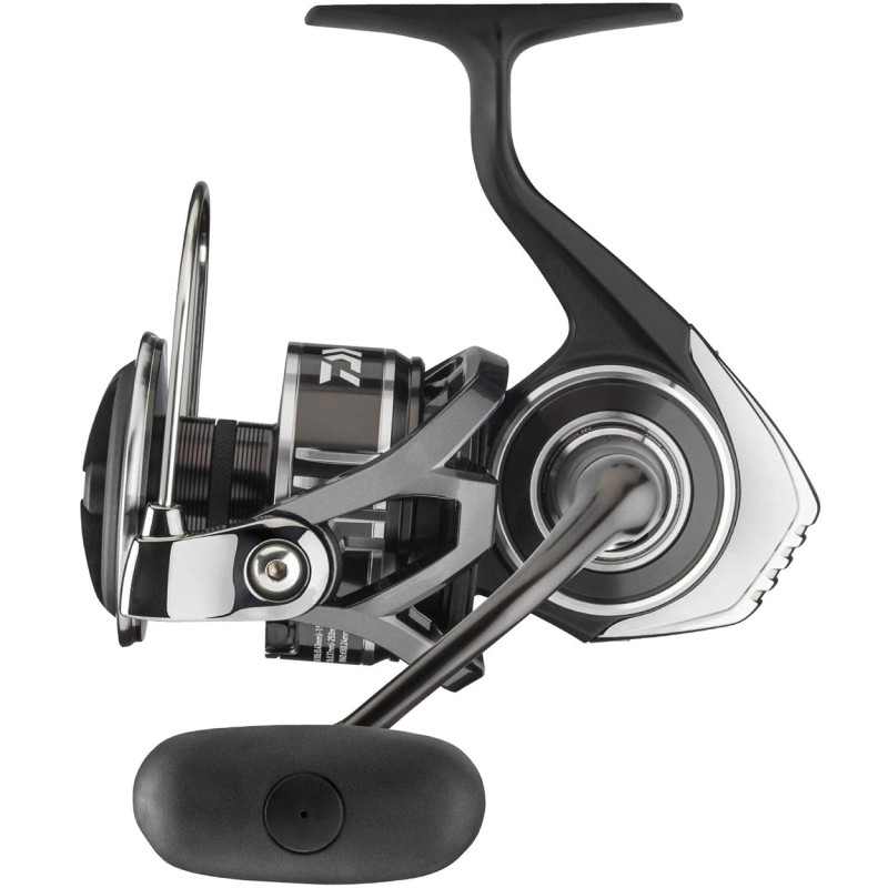 Molinete Daiwa BG MQ 4000D-XH